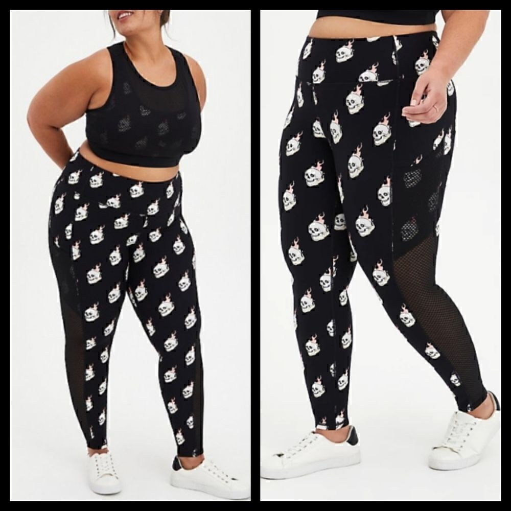 5X 28W Torrid Wicking Active Legging  Black Flames Skull Punk Mesh Panel pocket,